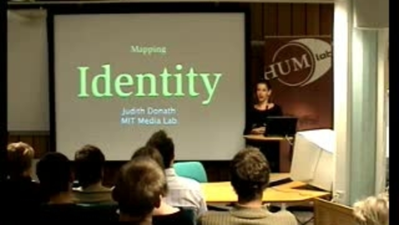 030918 Donath: &quot;Mapping Identity&quot;